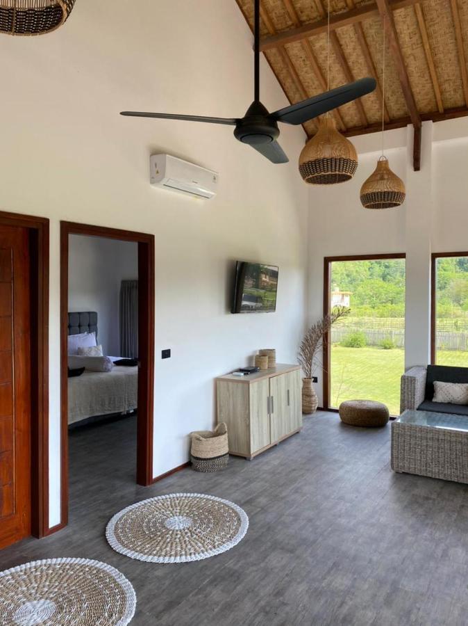 Baha Baha Villas West Sumbawa Yoyos - Free Yoga Class, Gym Daily Included For Guest - Fast Wifi Starlink Sekongkang Exterior photo