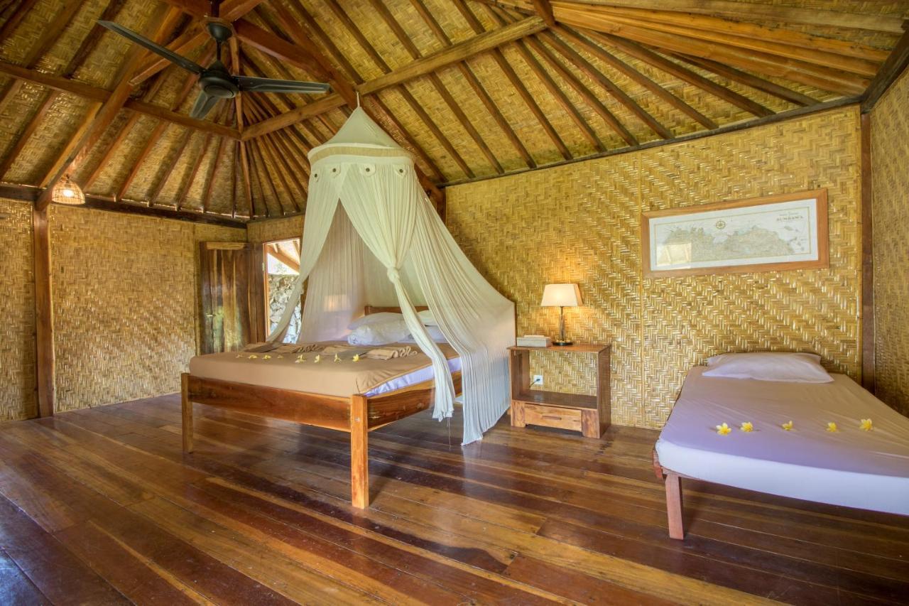 Baha Baha Villas West Sumbawa Yoyos - Free Yoga Class, Gym Daily Included For Guest - Fast Wifi Starlink Sekongkang Exterior photo