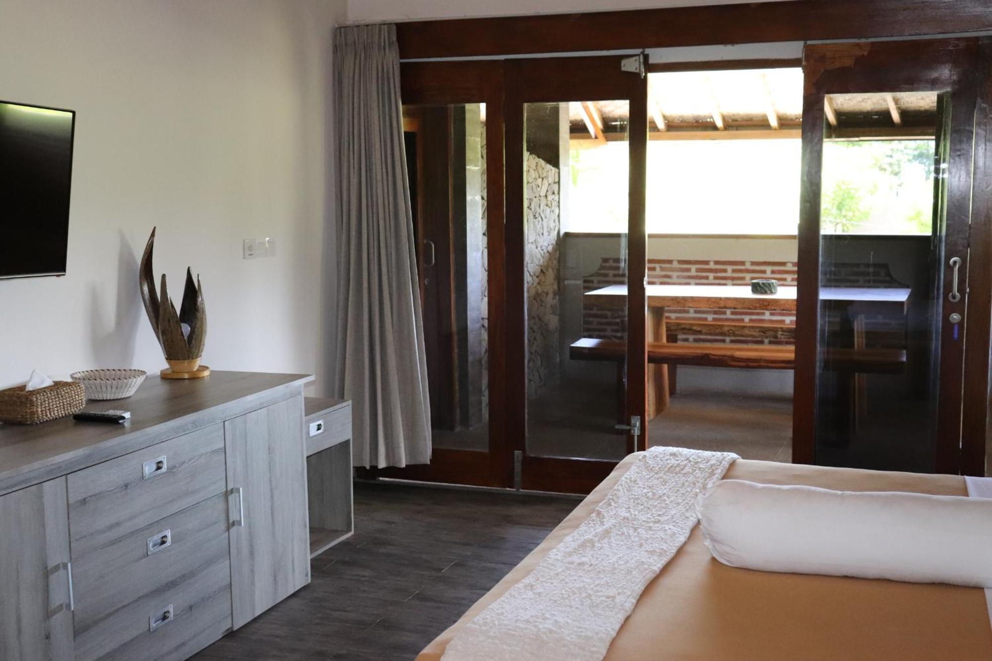Baha Baha Villas West Sumbawa Yoyos - Free Yoga Class, Gym Daily Included For Guest - Fast Wifi Starlink Sekongkang Exterior photo